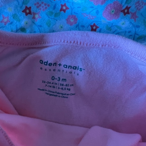 Aden + Anais Swaddle Set - Picture 8 of 10